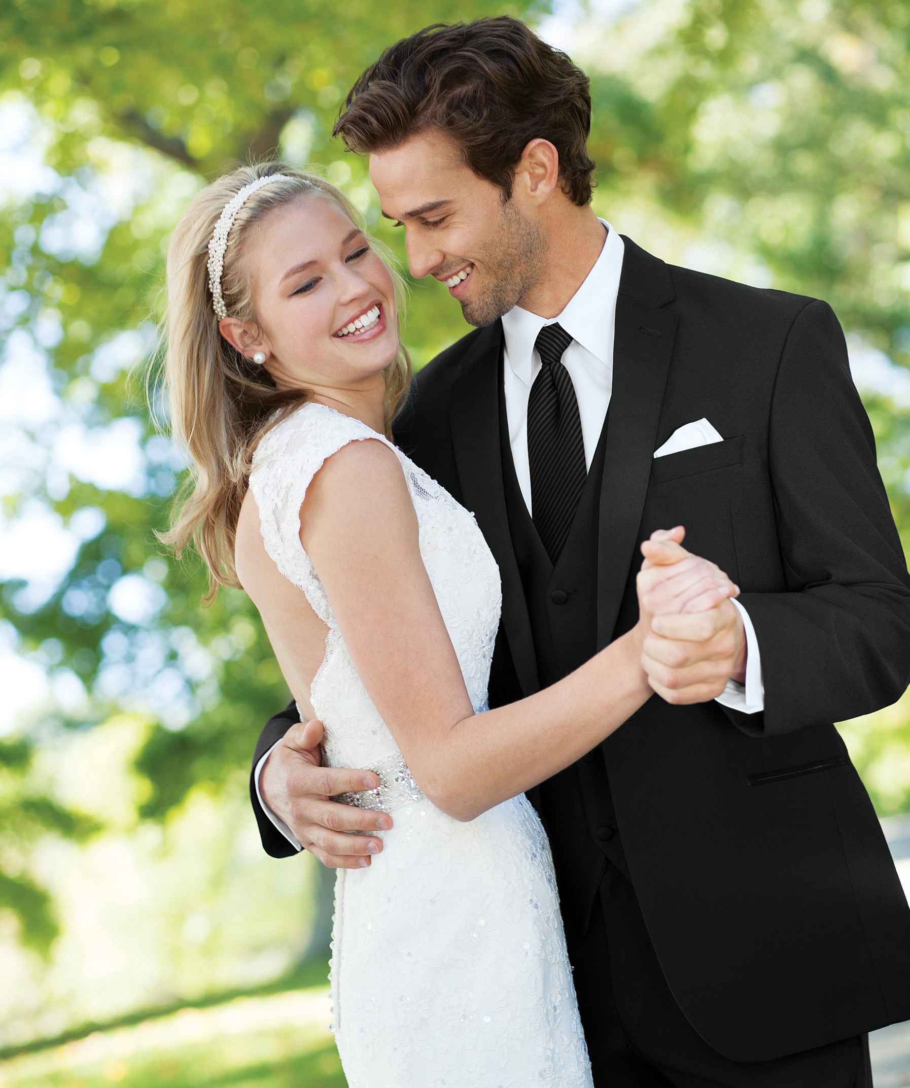 bride and groom dancing